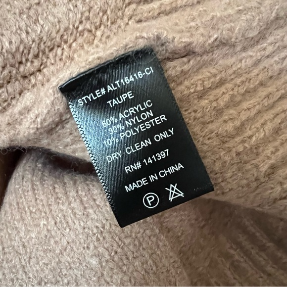 ASTR the Label Sweater Vest - Picture 6 of 7